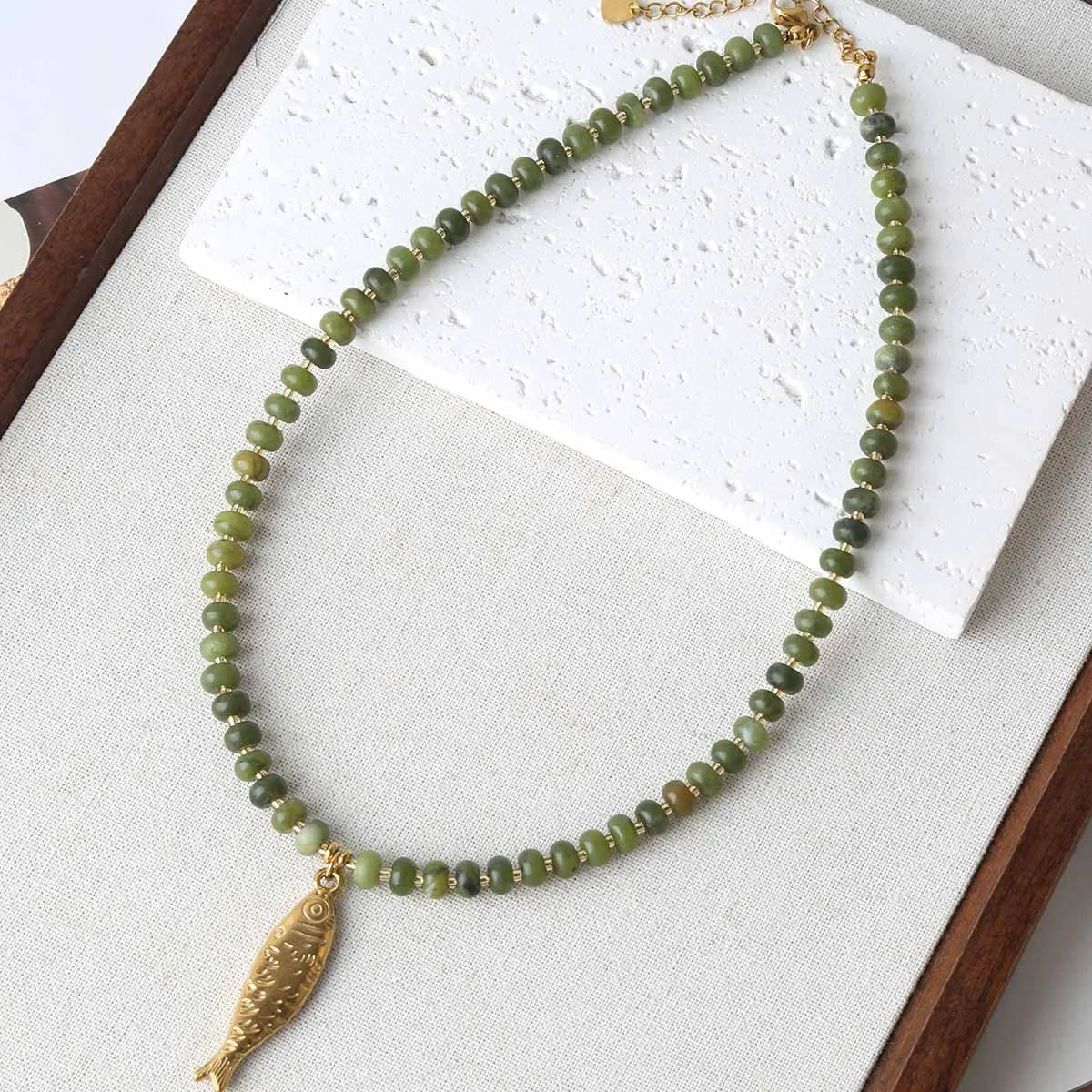 Fashion Retro Fish Necklace Titanium Steel Koi Fish Pendant Necklaces for Women Exquisite Beach Party Jewelry Accessories