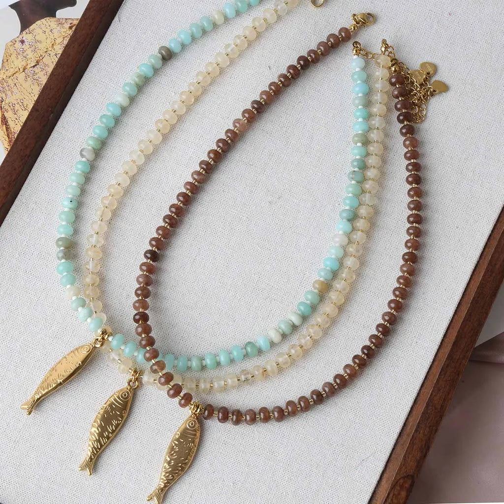 Fashion Retro Fish Necklace Titanium Steel Koi Fish Pendant Necklaces for Women Exquisite Beach Party Jewelry Accessories