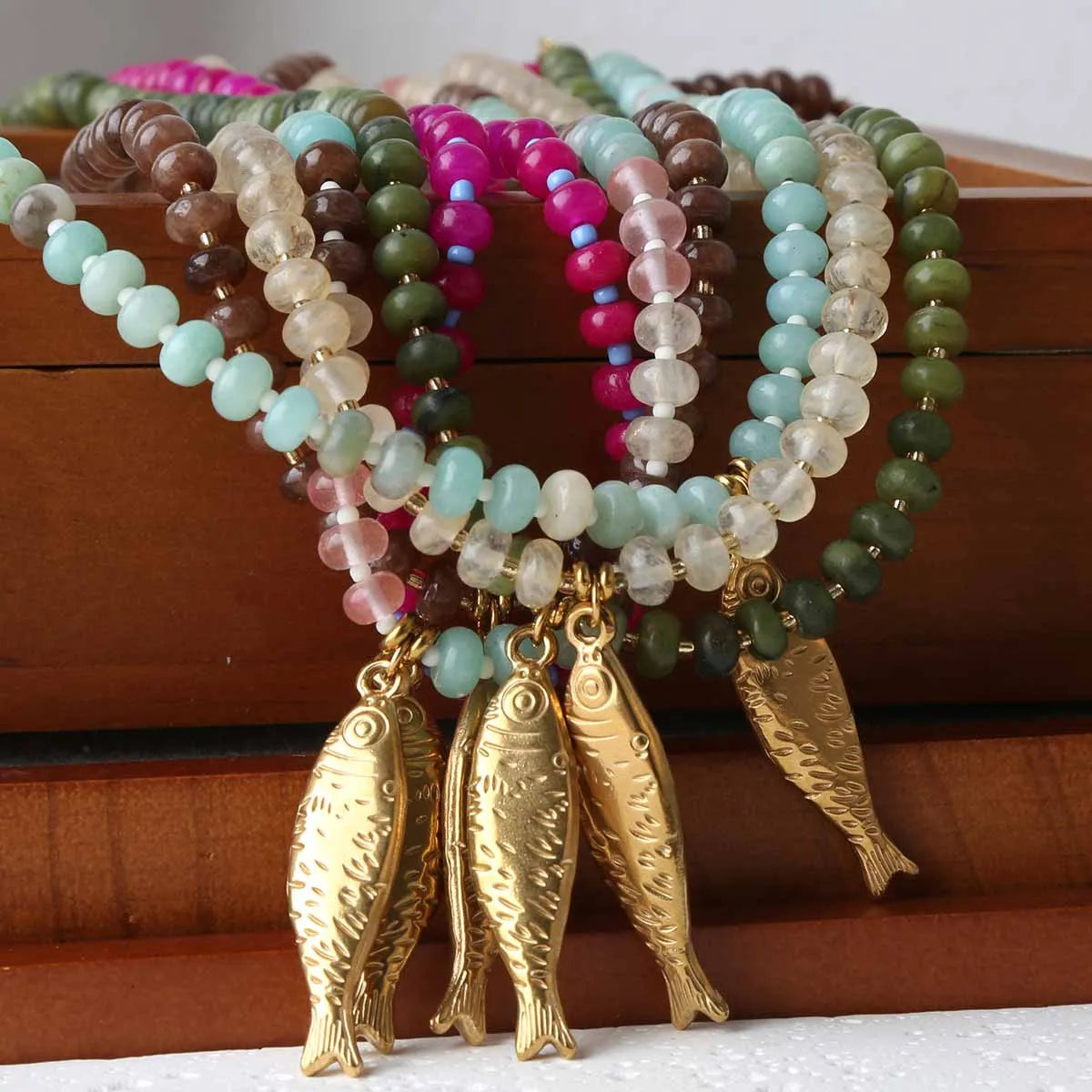 Fashion Retro Fish Necklace Titanium Steel Koi Fish Pendant Necklaces for Women Exquisite Beach Party Jewelry Accessories