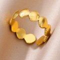 Anillo Ajustable Patrón de Conchas en Acero Dorado