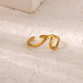 Anillo Ajustable Ola en Acero Dorado