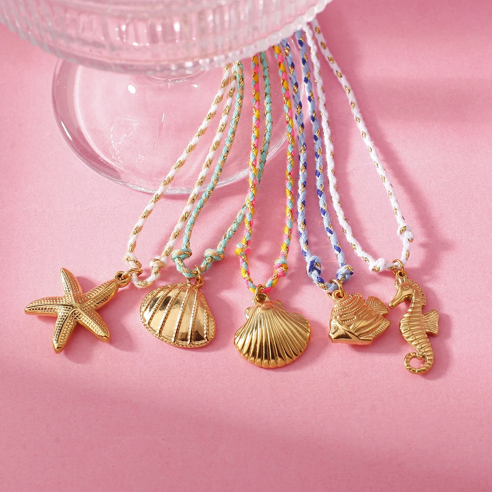Collar Pez Mariposa Dorado