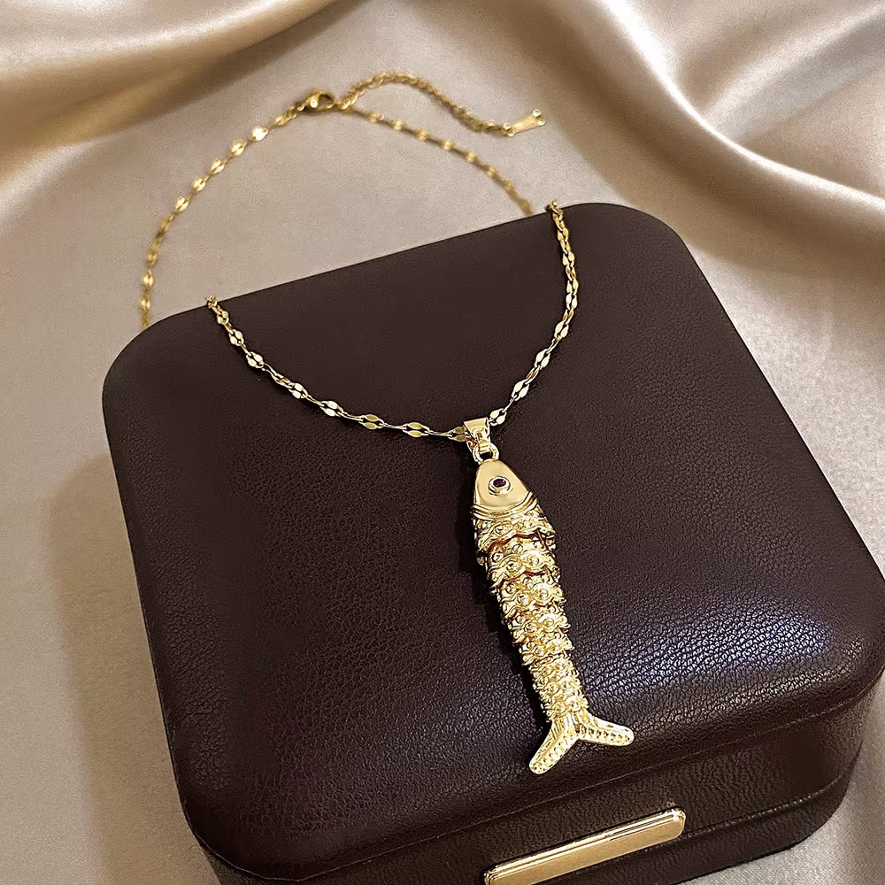 18K Gold Plated Stainless Steel Fish Pendant Necklace for Women Creative Ocean Series Clavicle Choker Chain Jewelry Gifts